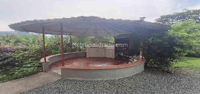 Casa de 4 alcobas en venta en Los Zagales, Manizales, 400 m² · foto 13 de 20