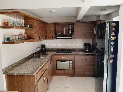 Casa en venta en Galicia, Pereira · foto 3 de 14