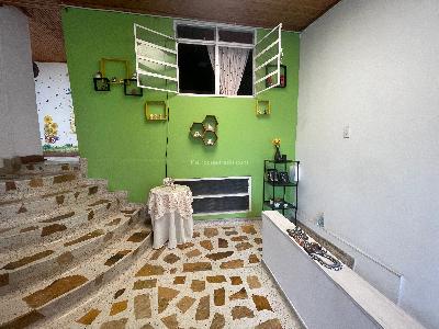 Casa de 4 alcobas en venta en Centro, Armenia, 150 m² · foto 2 de 14