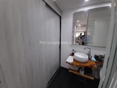 Apartamento de 2 alcobas en venta en Pinares, Pereira, 88 m² · foto 7 de 18