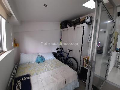 Apartamento de 2 alcobas en venta en Pinares, Pereira, 88 m² · foto 17 de 18
