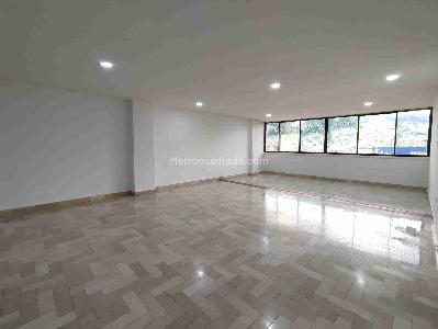 Apartamento de 5 alcobas en venta en Avenida 30 De Agosto, Pereira, 180 m² · foto 2 de 20