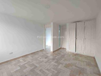 Apartamento de 5 alcobas en venta en Avenida 30 De Agosto, Pereira, 180 m² · foto 7 de 20