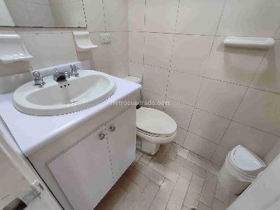 Apartamento de 5 alcobas en venta en Avenida 30 De Agosto, Pereira, 180 m² · foto 19 de 20