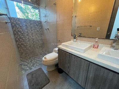 Casa de 4 alcobas en venta en El Caimo, Armenia, 300 m² · foto 7 de 20