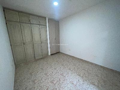 Casa de 5 alcobas en venta en Granada, Armenia, 216 m² · foto 13 de 20