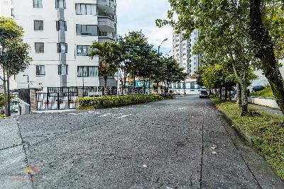 Apartamento en venta en Alamos, Pereira · foto 6 de 20