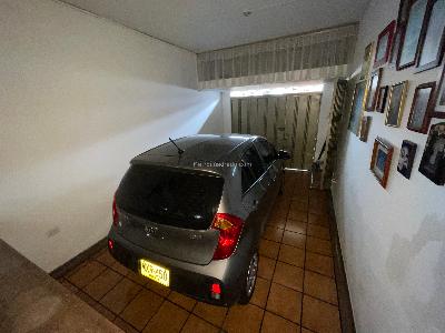 Casa de 3 alcobas en venta en La Cabaña, Armenia, 324 m² · foto 2 de 20