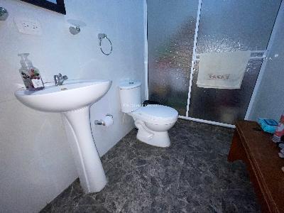 Casa de 3 alcobas en venta en La Cabaña, Armenia, 324 m² · foto 3 de 20