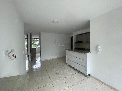 Apartamento en venta en Avenida 19 De Enero, Armenia · foto 7 de 16