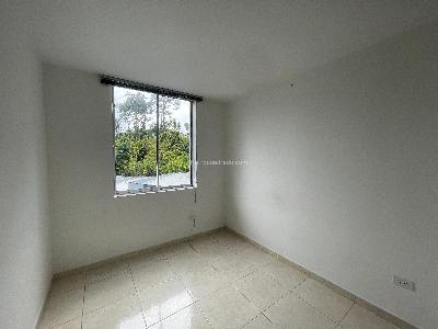 Apartamento en venta en Avenida 19 De Enero, Armenia · foto 8 de 16