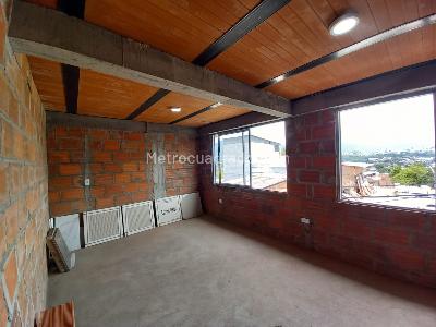 Apartamento de 2 alcobas en venta en El Paraiso, Pereira, 66 m² · foto 4 de 16