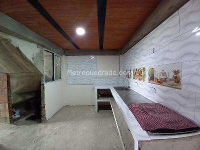 Apartamento de 2 alcobas en venta en El Paraiso, Pereira, 66 m² · foto 15 de 16