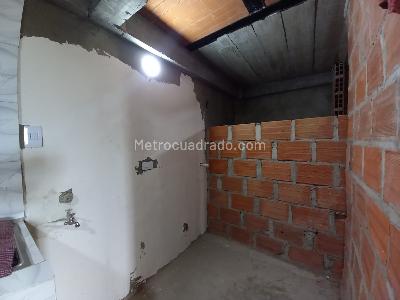 Apartamento de 2 alcobas en venta en El Paraiso, Pereira, 66 m² · foto 16 de 16