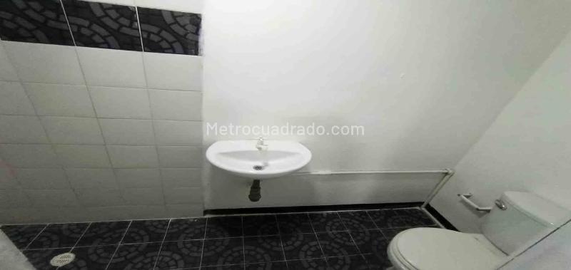 Local Comercial en Arriendo, Centro, Manizales - Więcej