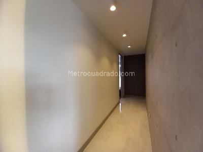 Apartamento en venta en Pinares, Pereira · foto 4 de 20