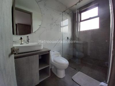 Apartamento en venta en Pinares, Pereira · foto 9 de 20
