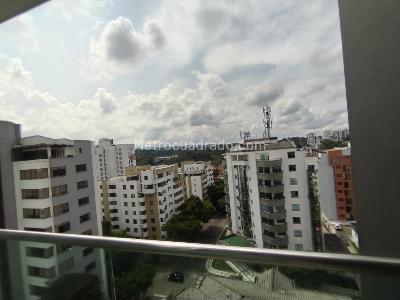 Apartamento en venta en Pinares, Pereira · foto 2 de 20