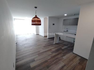 Apartamento en venta en Pinares, Pereira · foto 3 de 20