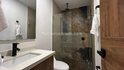 Casa de 3 alcobas en venta en Cerritos, Pereira, 169 m² · foto 2 de 20