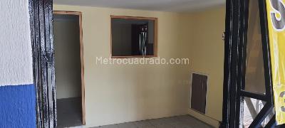 Casa de 5 alcobas en venta en Berlin, Pereira, 120 m² · foto 3 de 11