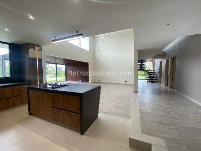 Casa en venta en Combia, Pereira · foto 2 de 20
