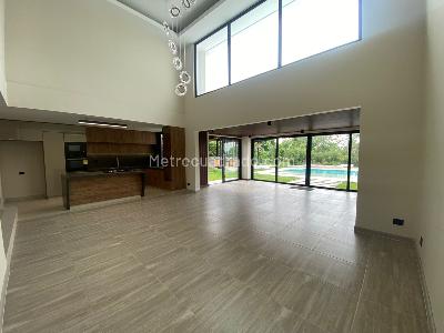 Casa en venta en Combia, Pereira · foto 3 de 20