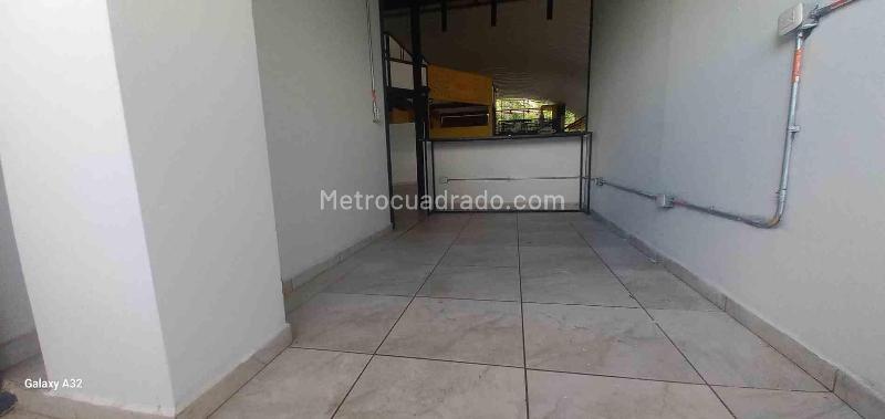 Local Comercial en Venta, Avenida Centenario, Armenia - Mehr