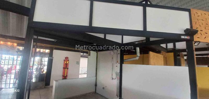 Local Comercial en Arriendo, Avenida Centenario, Armenia - Más
