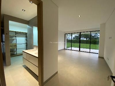 Casa de 3 alcobas en venta en Cerritos, Pereira, 285 m² · foto 13 de 20