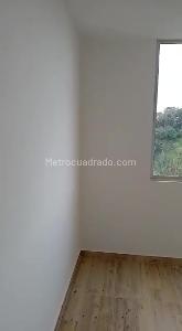 Apartamento de 2 alcobas en venta en Poblado, Pereira, 48 m² · foto 7 de 11