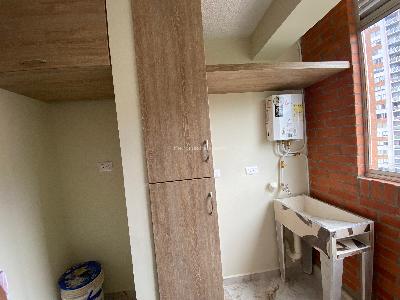 Apartamento de 2 alcobas en venta en Poblado, Pereira, 42 m² · foto 3 de 11