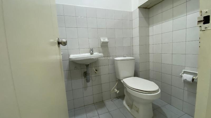 Local Comercial en Arriendo, Guadalupe, Dosquebradas - Więcej