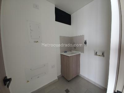 Apartamento de 3 alcobas en arriendo en Cerritos, Pereira, 121 m² · foto 8 de 20