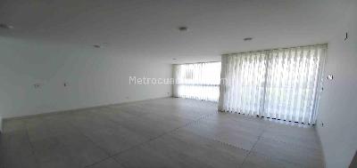 Apartamento en venta en Centro, Armenia · foto 2 de 15