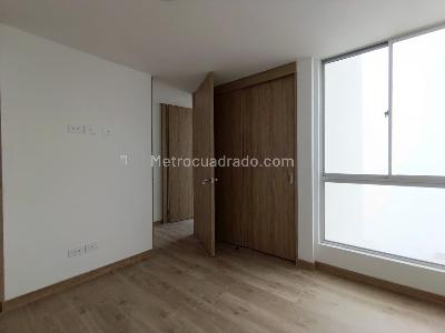Apartamento en venta en Chipre, Manizales · foto 2 de 20
