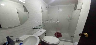 Apartamento de 3 alcobas en venta en La Cumbre, Manizales, 56 m² · foto 3 de 13