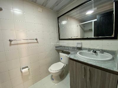 Apartaestudio en venta en Pinares, Pereira, 56 m² · foto 6 de 11