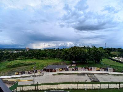 Apartaestudio en venta en Galicia, Pereira, 42 m² · foto 2 de 10