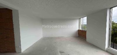 Apartamento de 2 alcobas en venta en Comuna Poblado/Poblado I, Pereira, 42 m² · foto 3 de 20