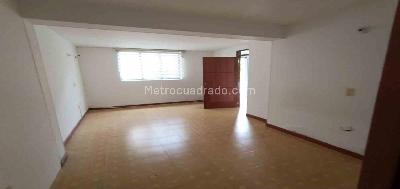 Apartaestudio en arriendo en Chipre, Manizales · foto 9 de 14
