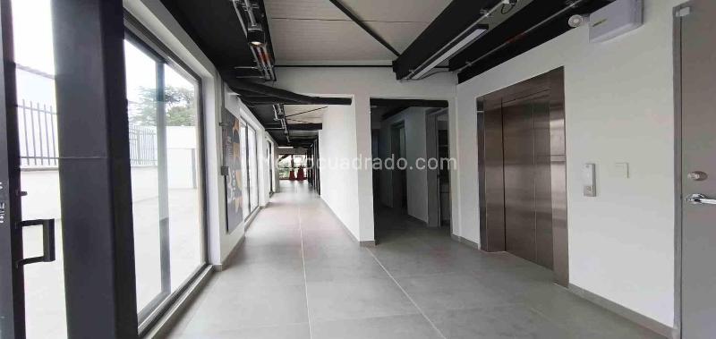 Local Comercial en Arriendo, Versalles, Manizales - Vista 2