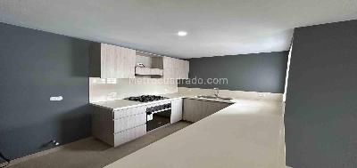 Apartamento en venta en Comuna Universidad / Barrio Pinares, Pereira · foto 5 de 19