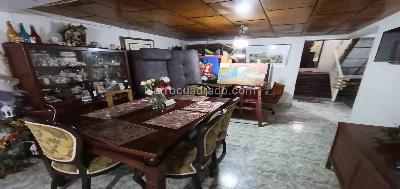 Casa de 4 alcobas en venta en El Campin, Manizales, 170 m² · foto 3 de 13
