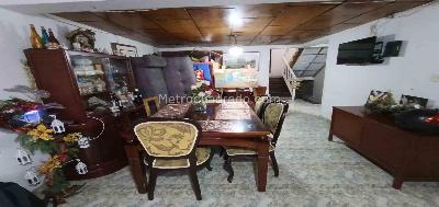 Casa de 4 alcobas en venta en El Campin, Manizales, 170 m² · foto 4 de 13