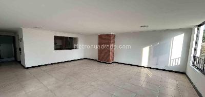 Apartaestudio en venta en Comuna Universidad / Barrio Pinares, Pereira, 56 m² · foto 5 de 16