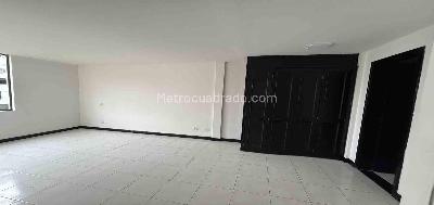 Apartaestudio en venta en Comuna Universidad / Barrio Pinares, Pereira, 56 m² · foto 12 de 16