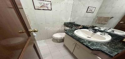 Apartamento en venta en Comuna Universidad / Barrio Pinares, Pereira · foto 5 de 20