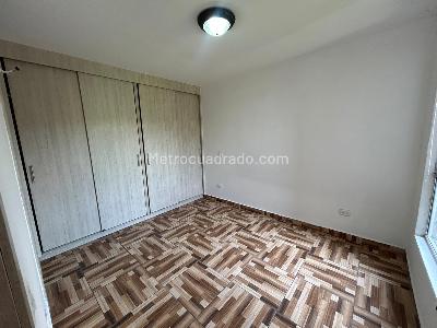 Apartamento de 3 alcobas en venta en Condina, Pereira, 67 m² · foto 9 de 18