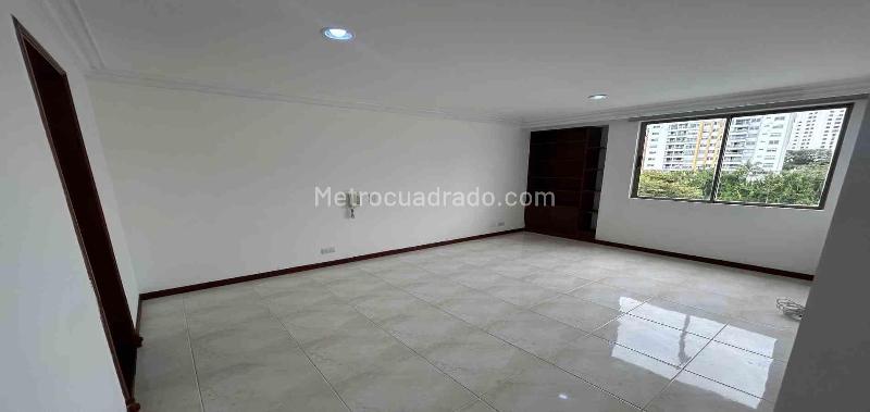 Piso – Pereira, Pinares de San Martin, Pinares de San Martín - Más